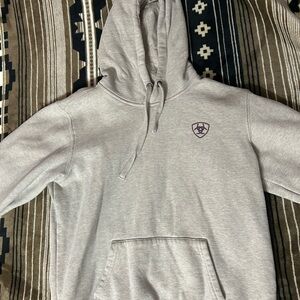 Ariat women’s hoodie, like new just too small for me